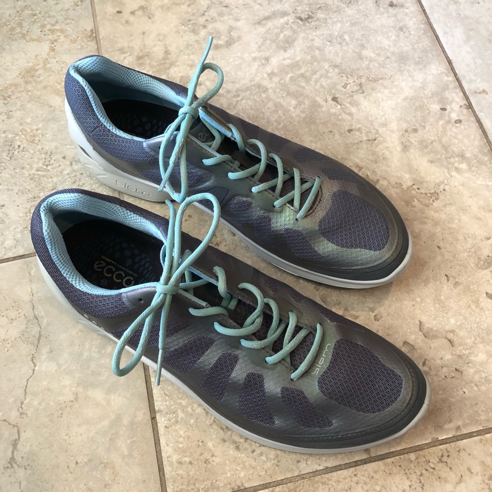 Ecco Biom Shoes size 40/9-9.5